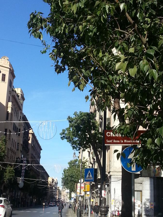 Ai Lattarini House Panzió Palermo Kültér fotó