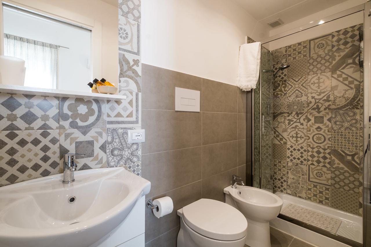 Ai Lattarini House Panzió Palermo Kültér fotó