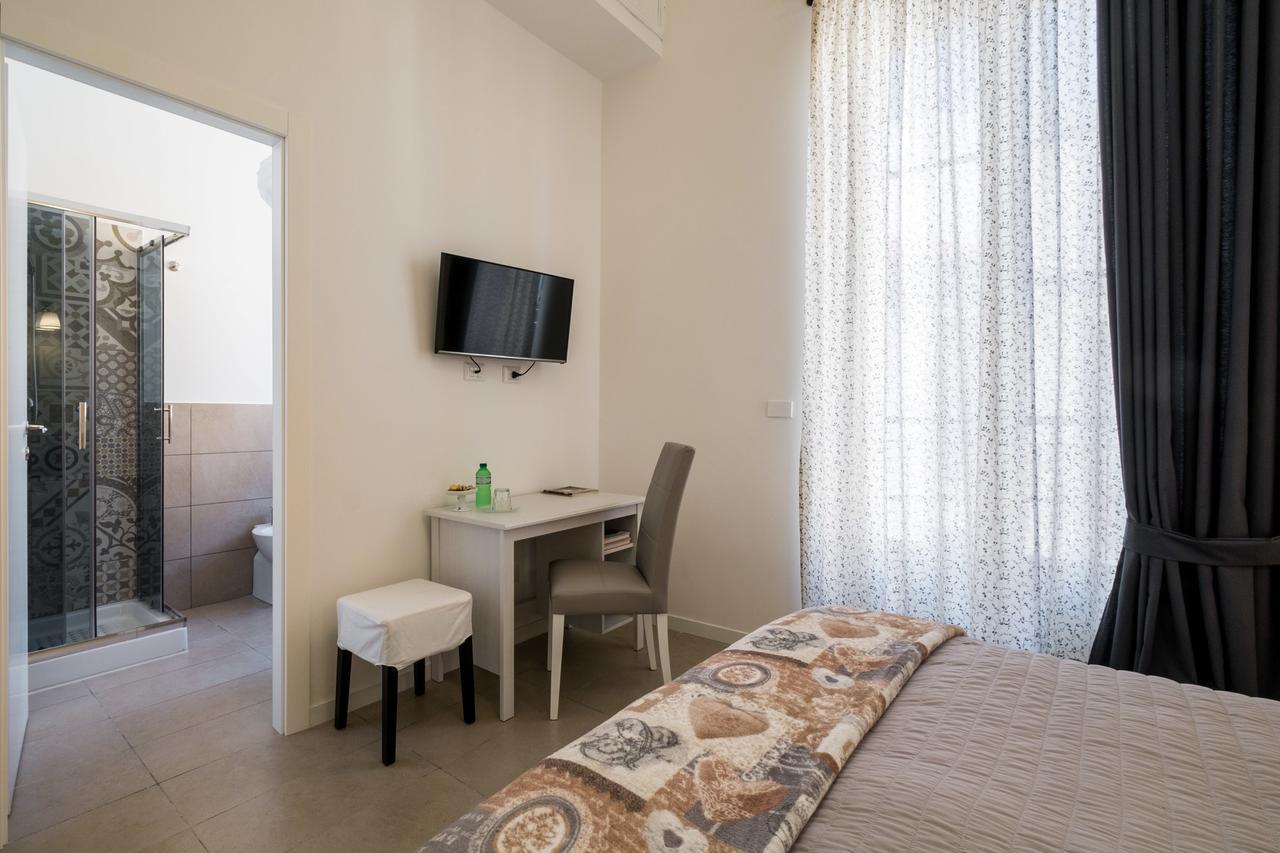 Ai Lattarini House Panzió Palermo Kültér fotó