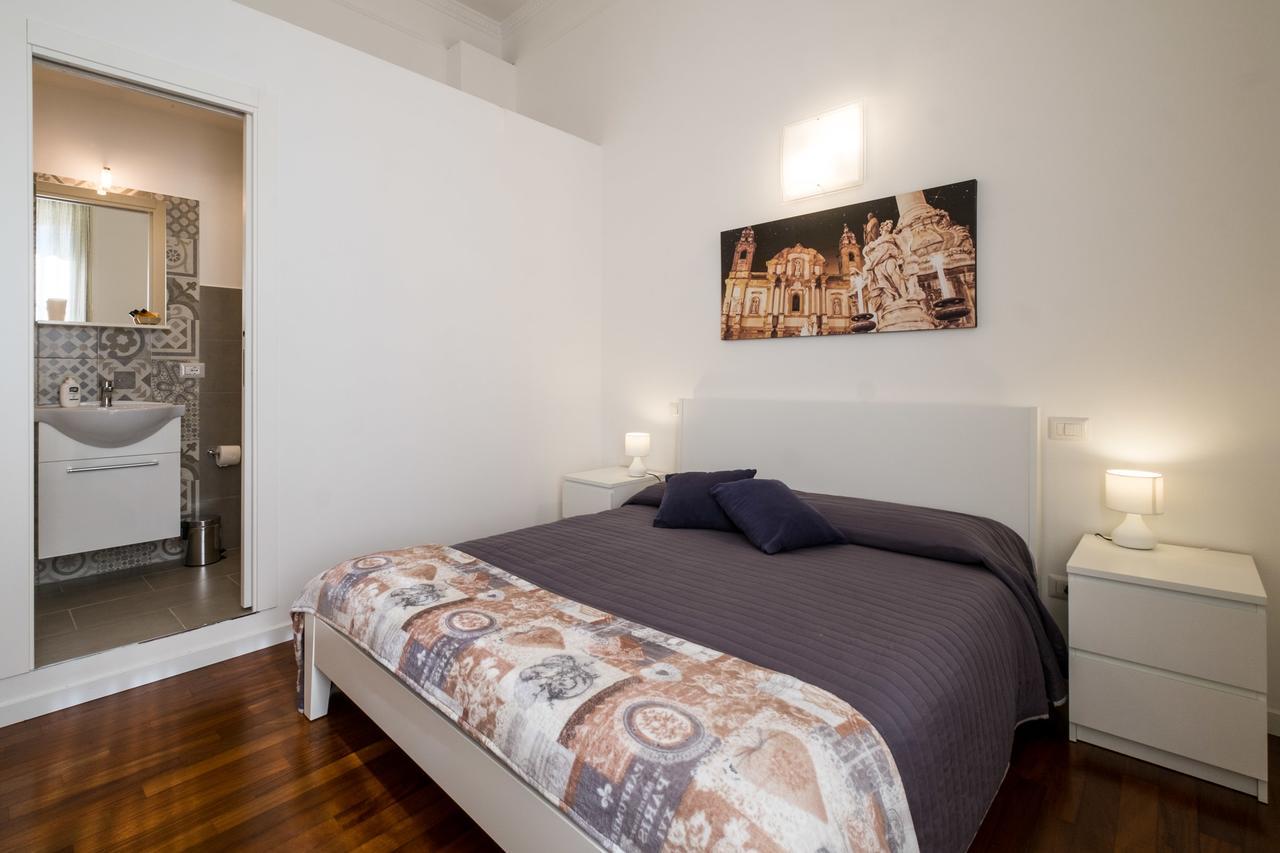 Ai Lattarini House Panzió Palermo Kültér fotó